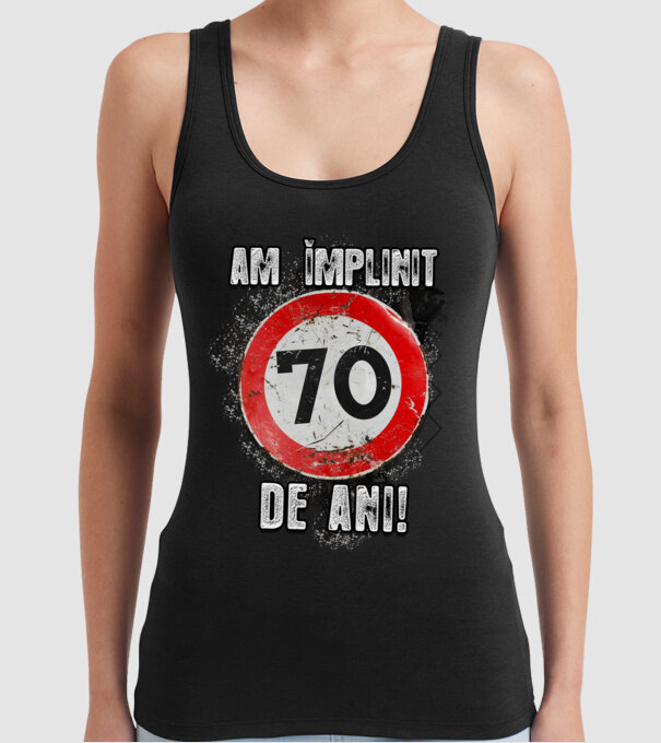 Am împlinit 70 de ani! model negru pe tricou