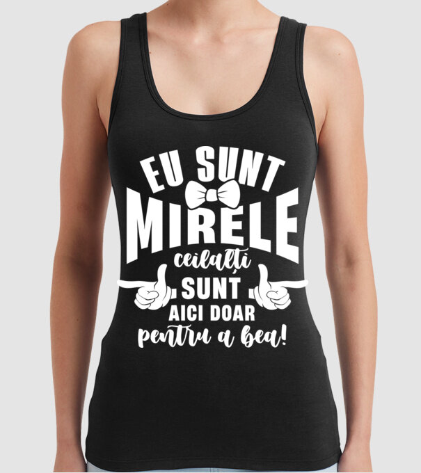 Eu sunt mirele model negru pe tricou