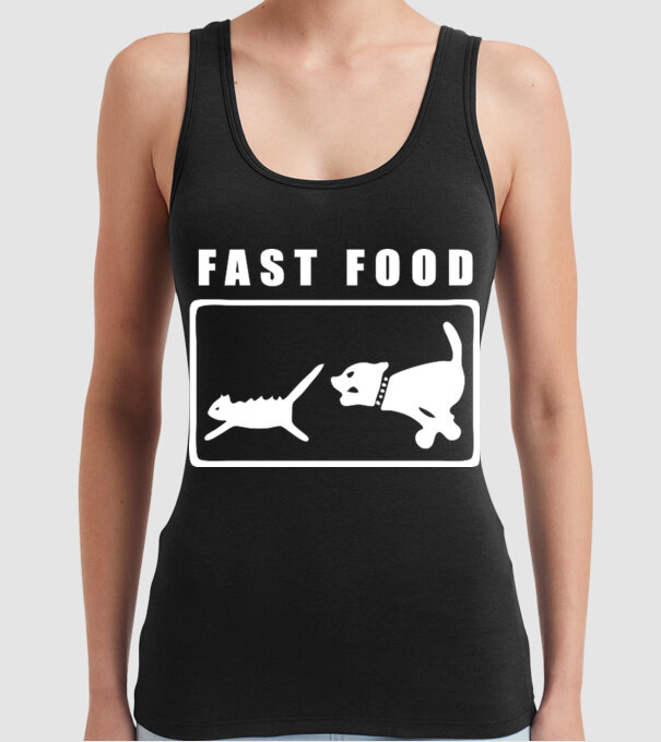 fast food model negru pe tricou