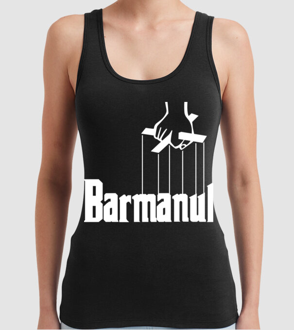Barmanul model negru pe tricou