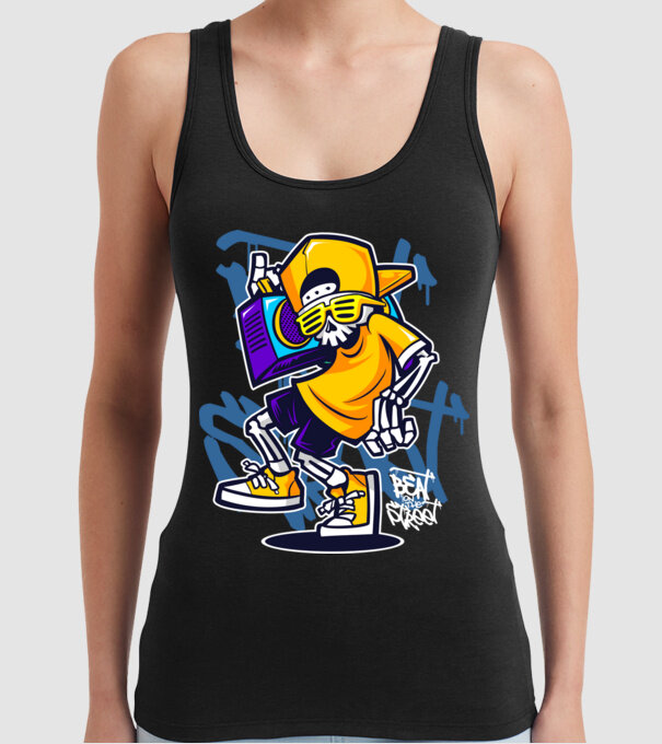 Graffiti model negru pe tricou