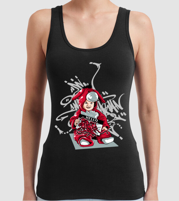 Graffiti model negru pe tricou