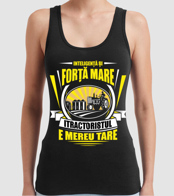 Inteligență și forță mare, tractoristul e mereu tare model negru pe tricou