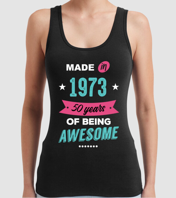 MADE IN 1973 model negru pe tricou