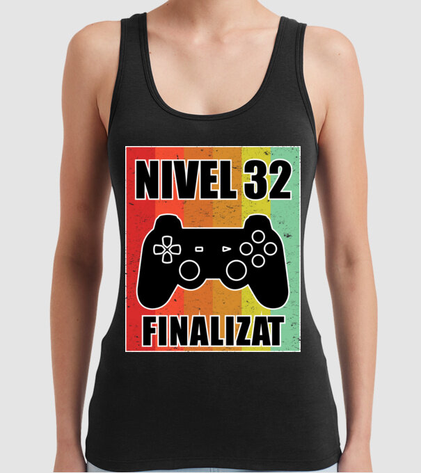 Nivel 32 finalizat model negru pe tricou