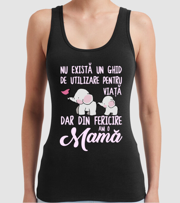 Nu există un ghid de utilizare pentru viață, dar din fericire am o mamă model negru pe tricou