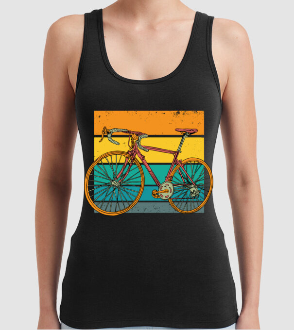 Retro bike model negru pe tricou