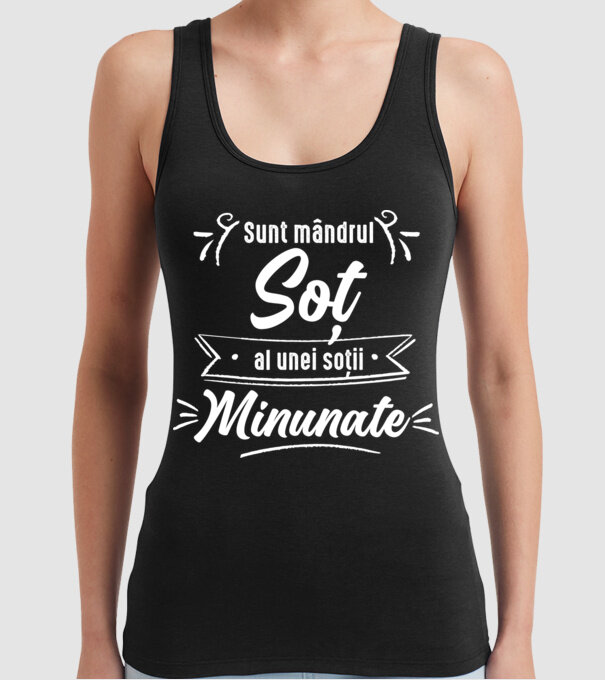 Sunt mândrul soț al unei soții minunate model negru pe tricou