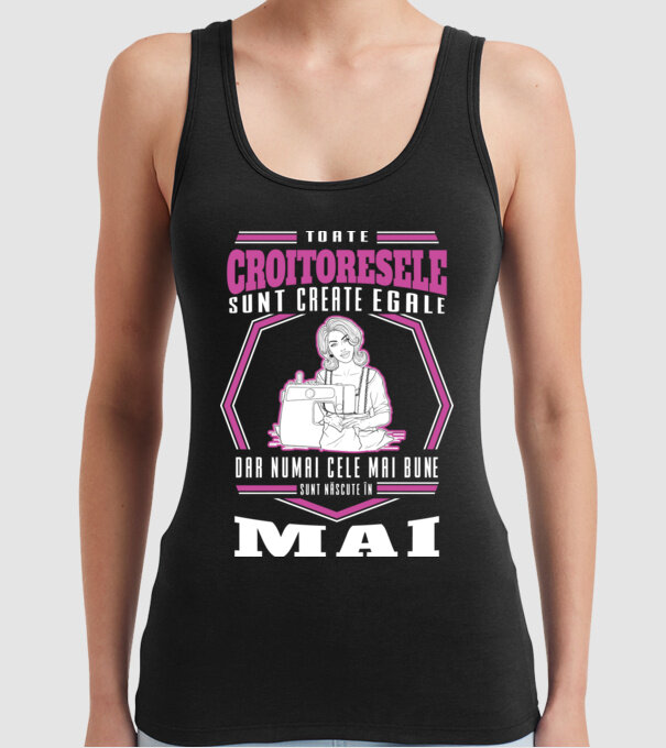 Toate croitoresele mai model negru pe tricou