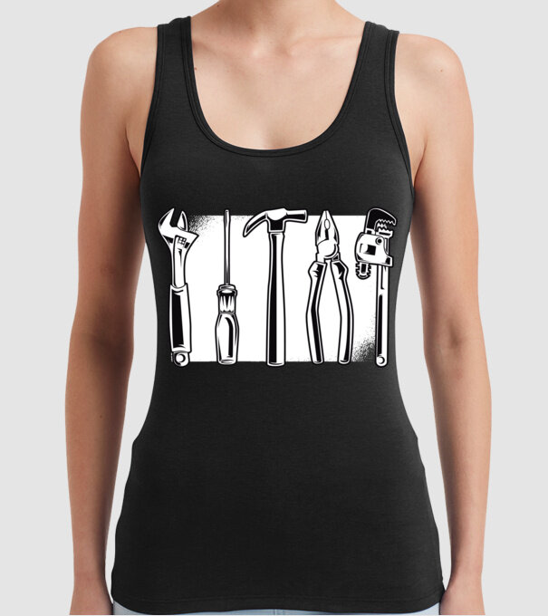 Tools model negru pe tricou