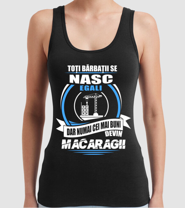 Toți bărbații se nasc egali macaragii model negru pe tricou