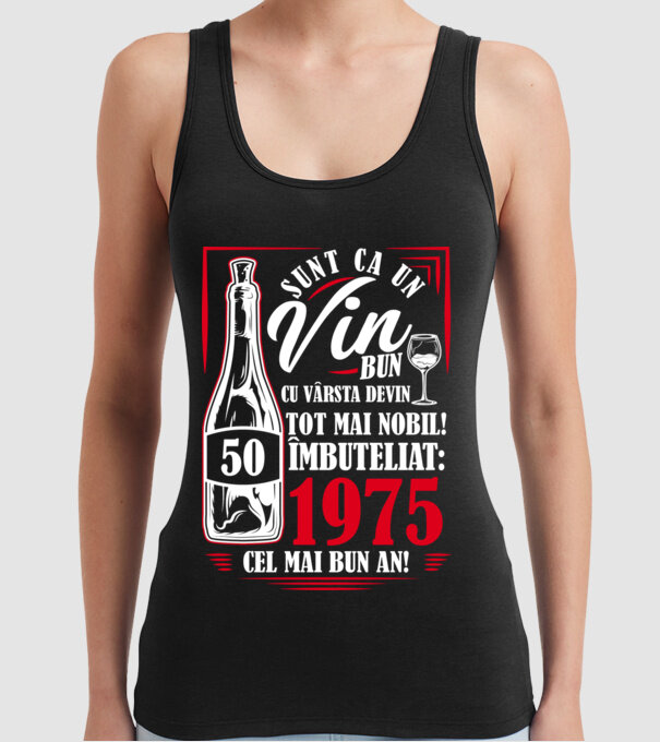 Un Vin Bun 1975 - Negru model negru pe tricou