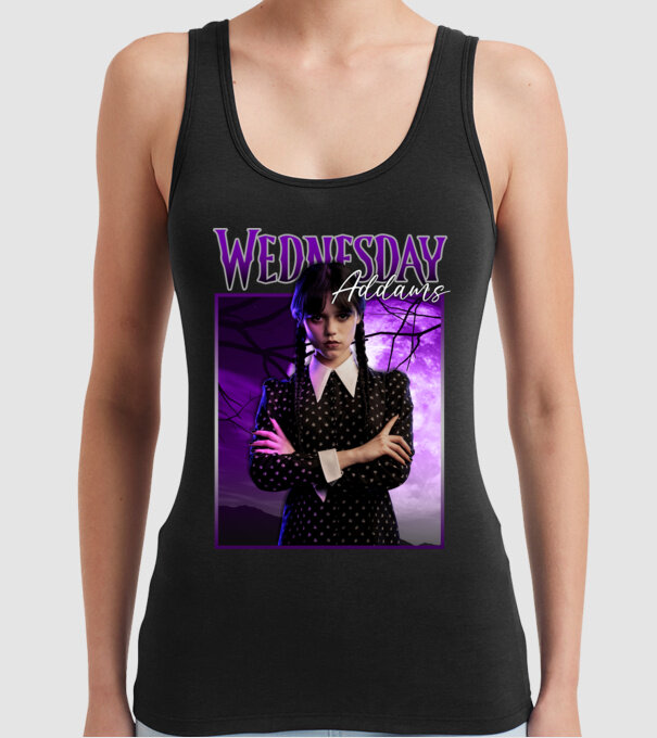 Wednesday Addams model negru pe tricou
