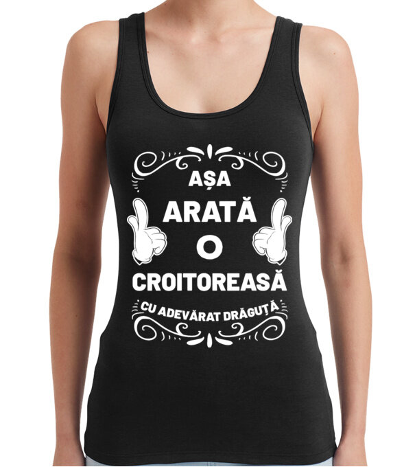  model  pe tricou