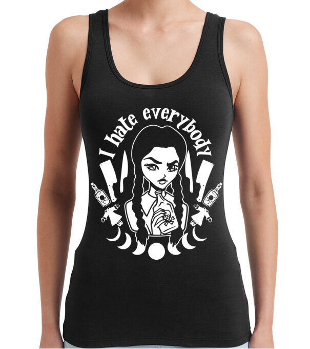  model  pe tricou