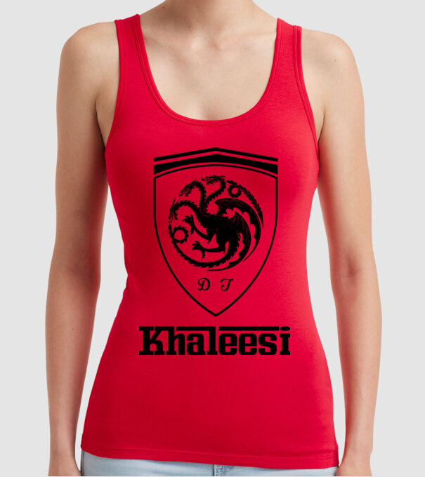 The Khaleesi Ferrari model roșu pe tricou