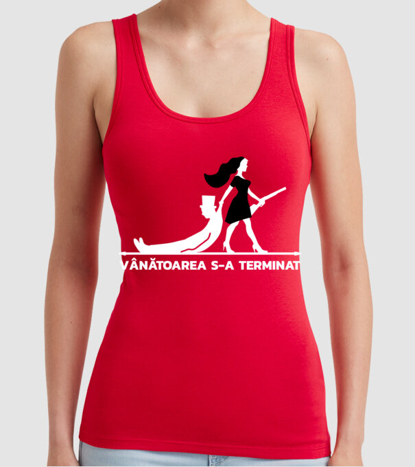 Vânătoarea s-a terminat model roșu pe tricou