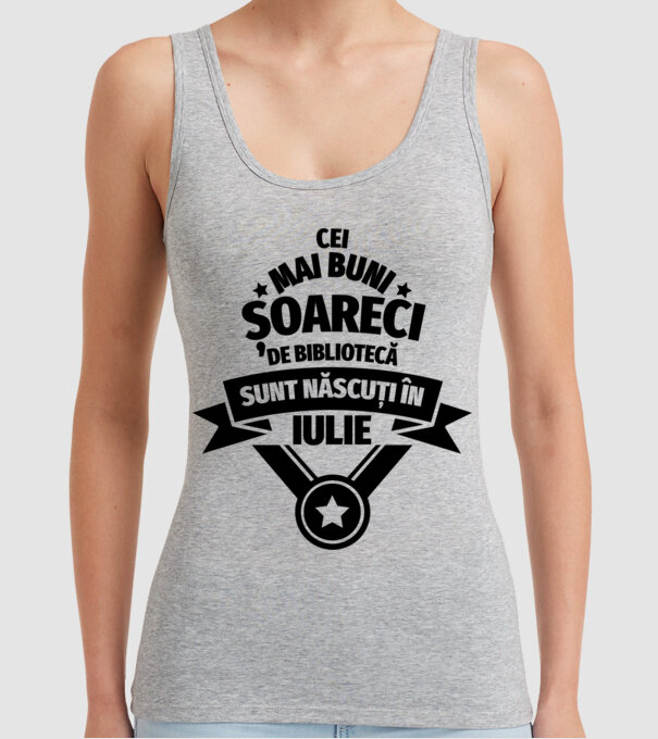 Cei mai buni șoareci de bibliotecă sunt născuți în iulie model gri pe tricou