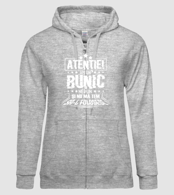 Atenție! Am un bunic nebun și nu mă tem să-l folosesc. model gri pe tricou