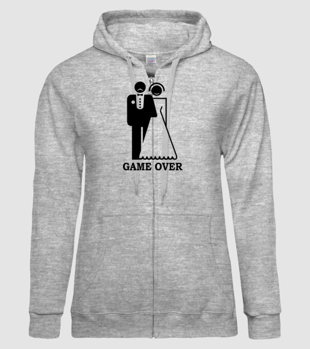 Game over model gri pe tricou