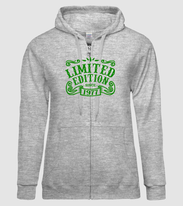 Limited edition 1977 model gri pe tricou