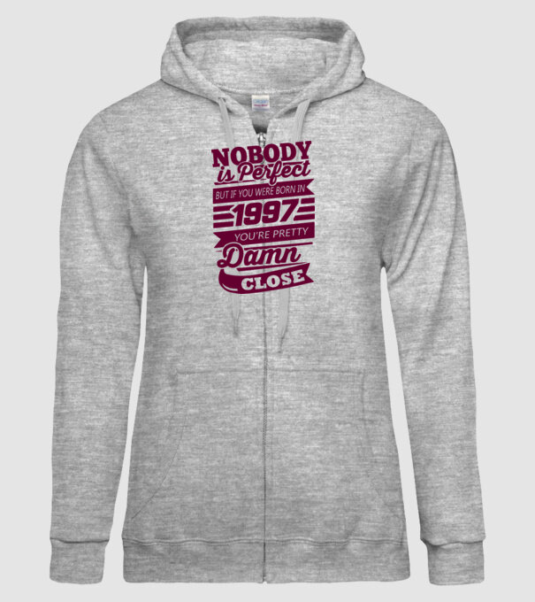 Nobody is perfecct - Born in 1997 model gri pe tricou