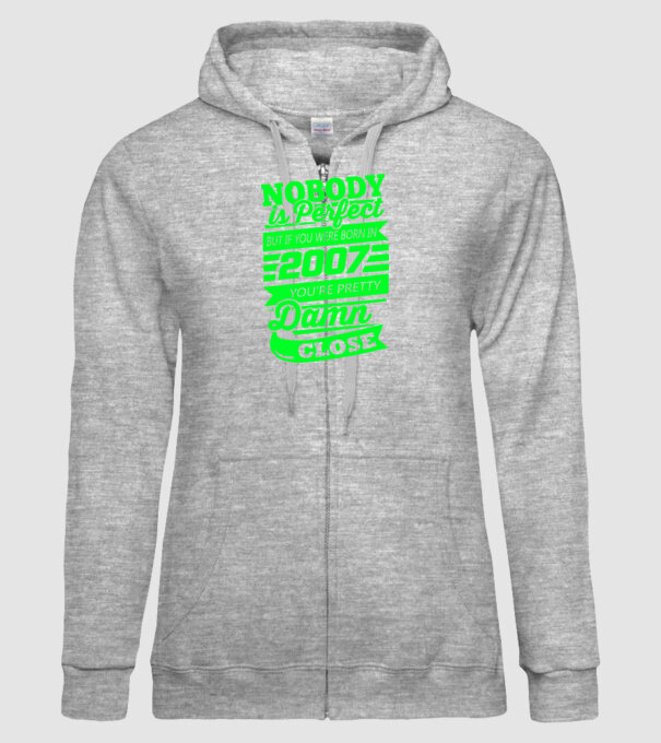Nobody is perfect - Born in 2007 model gri pe tricou
