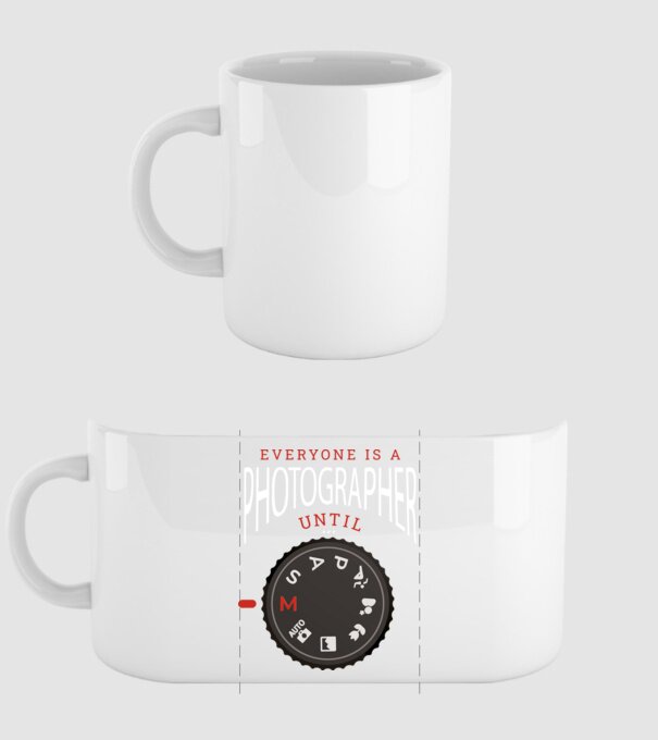 Everyone is a photographer until model alb pe tricou