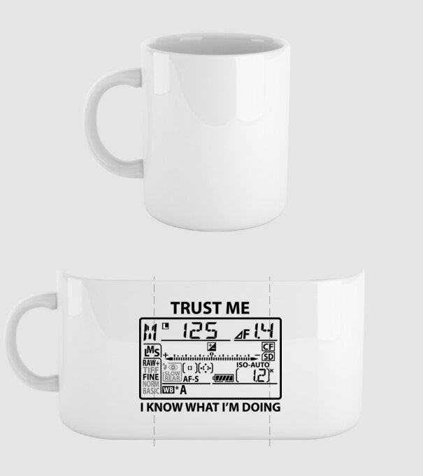 Trust me i'm a photographer model alb pe tricou
