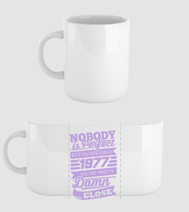 Nobody 1977 model alb pe tricou