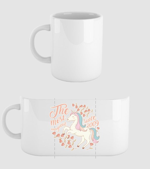 The most magical unicorn 1979 model alb pe tricou