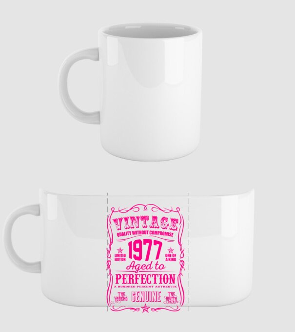 Vintage Perfection - 1977 model alb pe tricou