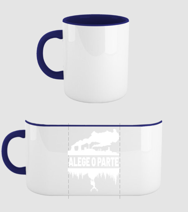 Alege o parte model albastru închis pe tricou