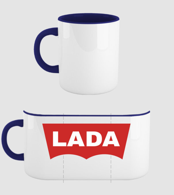 Lada Levis model albastru închis pe tricou