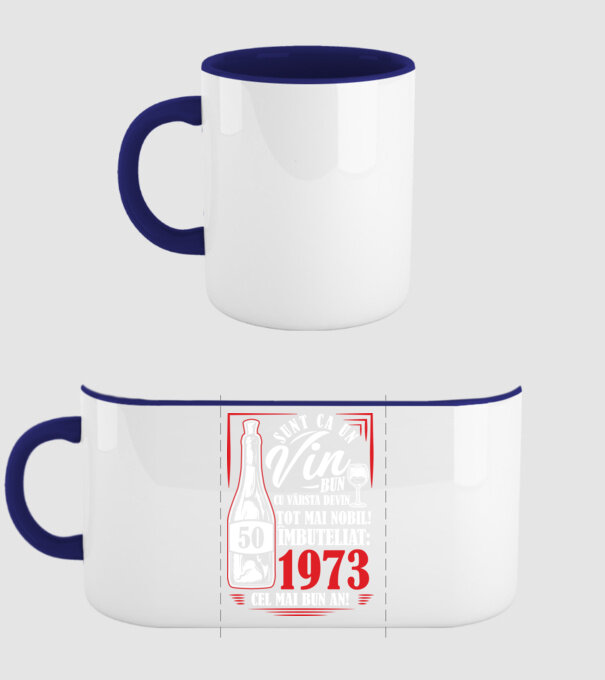 Un Vin Bun 1975 - Negru model albastru închis pe tricou