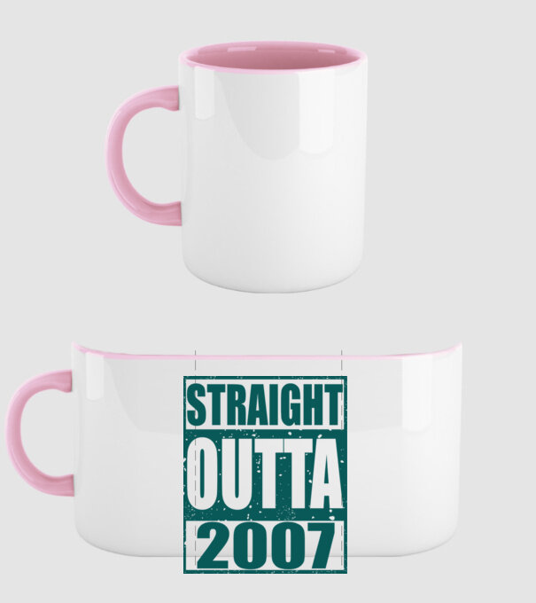 Straight Outta - 2007 model roz deschis pe tricou