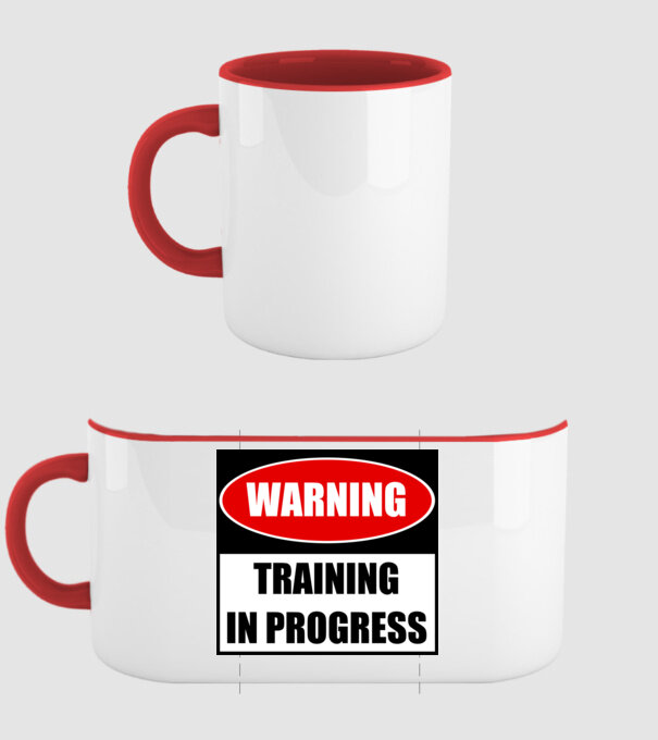 Warning Training In Progress model roșu pe tricou