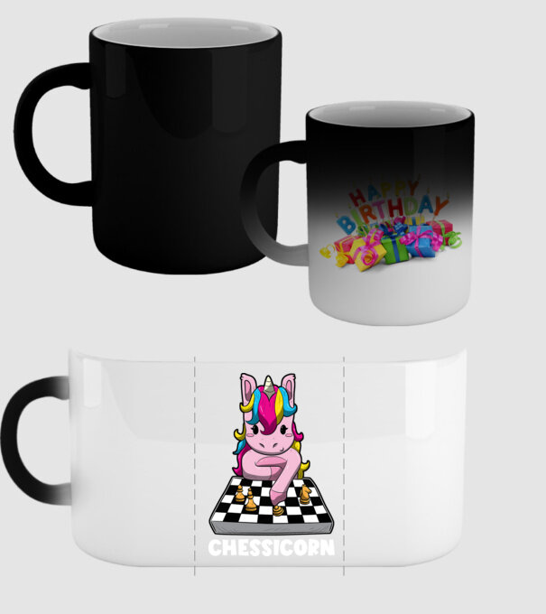 Chessicorn model negru pe tricou