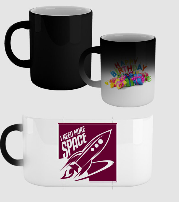 more space model negru pe tricou