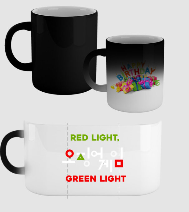 red light green light model negru pe tricou