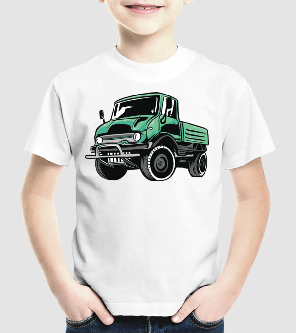 Camioane model alb pe tricou