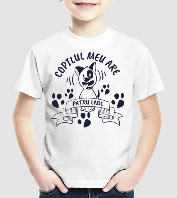 Copilul meu are patru labe model alb pe tricou
