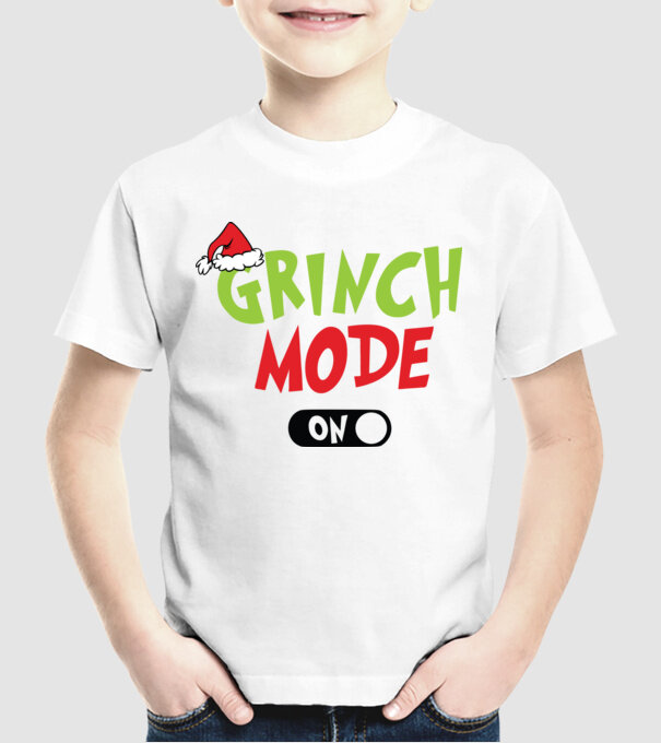 Grinch Mode model alb pe tricou