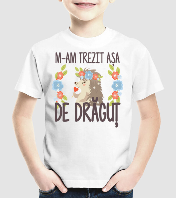 M-am trezit așa de drăguț model alb pe tricou