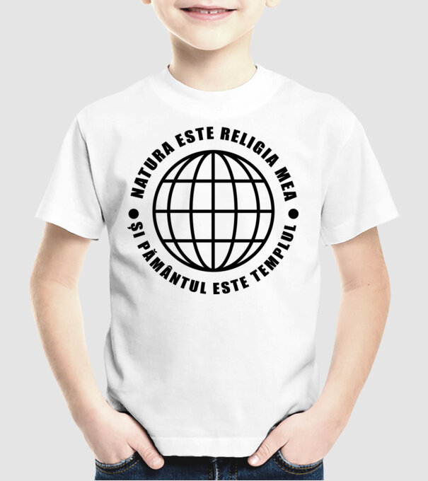 Natura este religia mea model alb pe tricou