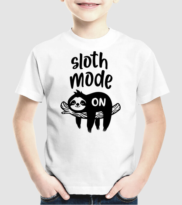 Sloth mode on model alb pe tricou