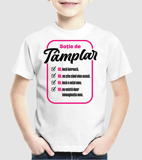 Soție de tractorist: da, încă lucrează - nu, nu știu când vine acasă - da, încă e soțul meu - nu, nu există doar în imaginația m model alb pe tricou