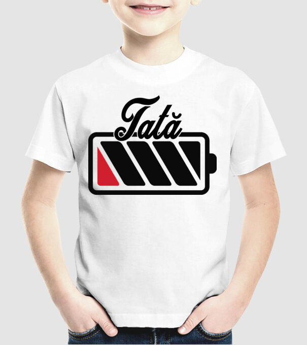 Tată la încărcat model alb pe tricou
