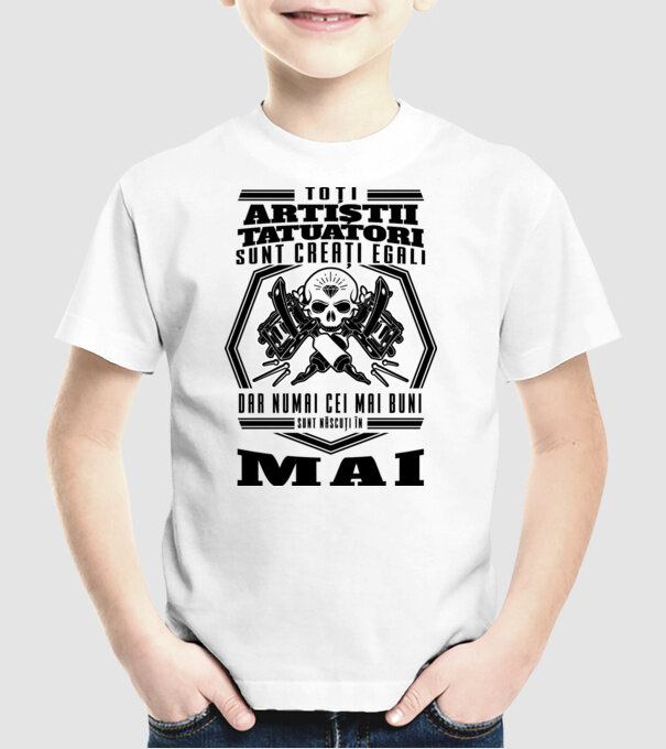 Toți artiștii tatuatori sunt creați egali mai model alb pe tricou