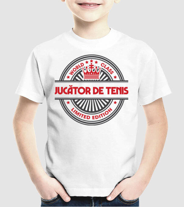jucător de tenis model alb pe tricou